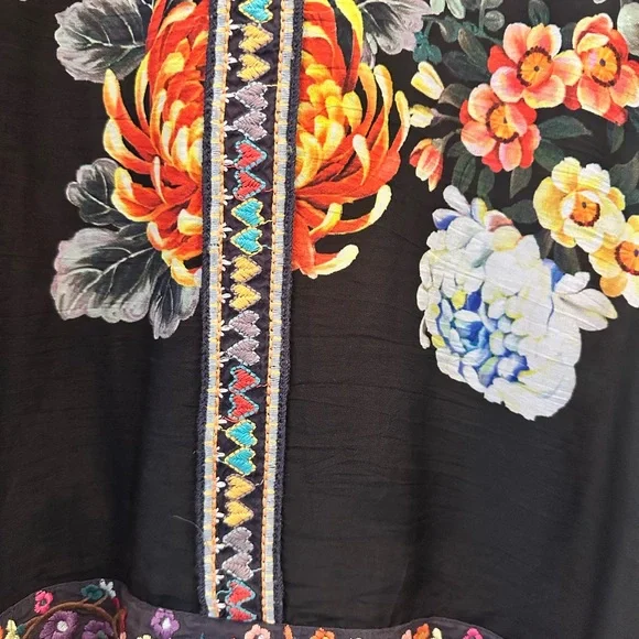 Johnny Was Gorgeous Black Floral Kimono - Picture 7 of 10
